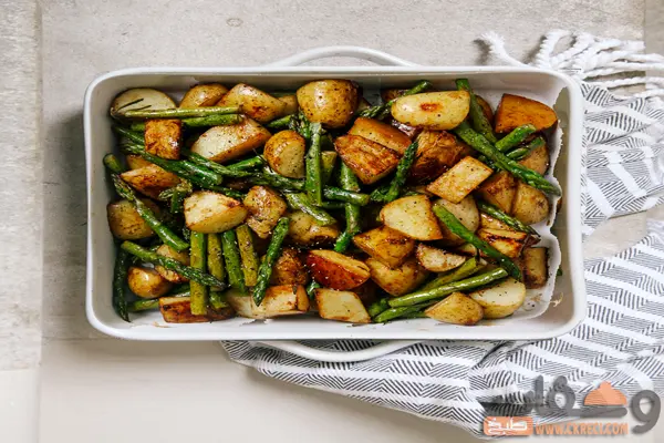 بطاطس محمصة بالاسبارجوس والبلسمك