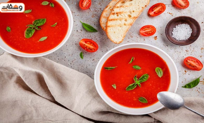 طريقة عمل شوربة الطماطم بـ 6 طرق من المطاعم