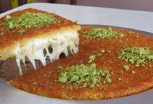 الكنافة النابلسية بالجبنة الموتزاريلا