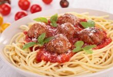 مكرونة بكرات اللحم